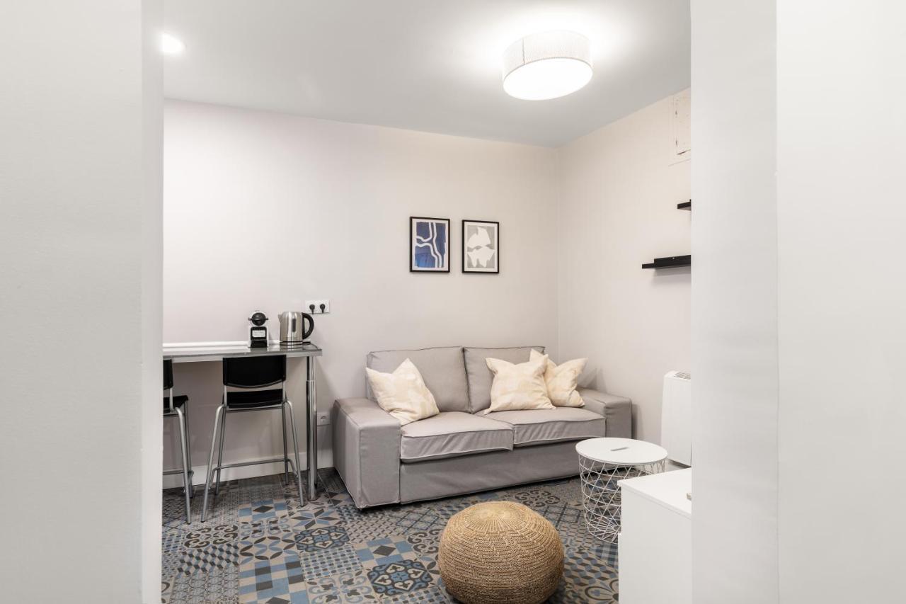 2 Bedrooms 1 Bathroom Furnished - Las Letras - Bright - Mintystay Madrid Esterno foto