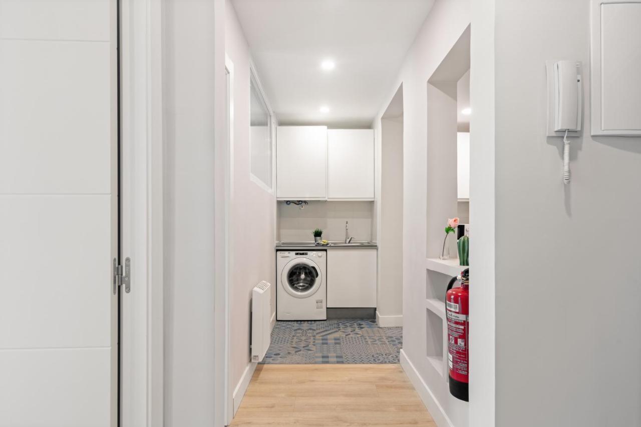 2 Bedrooms 1 Bathroom Furnished - Las Letras - Bright - Mintystay Madrid Esterno foto