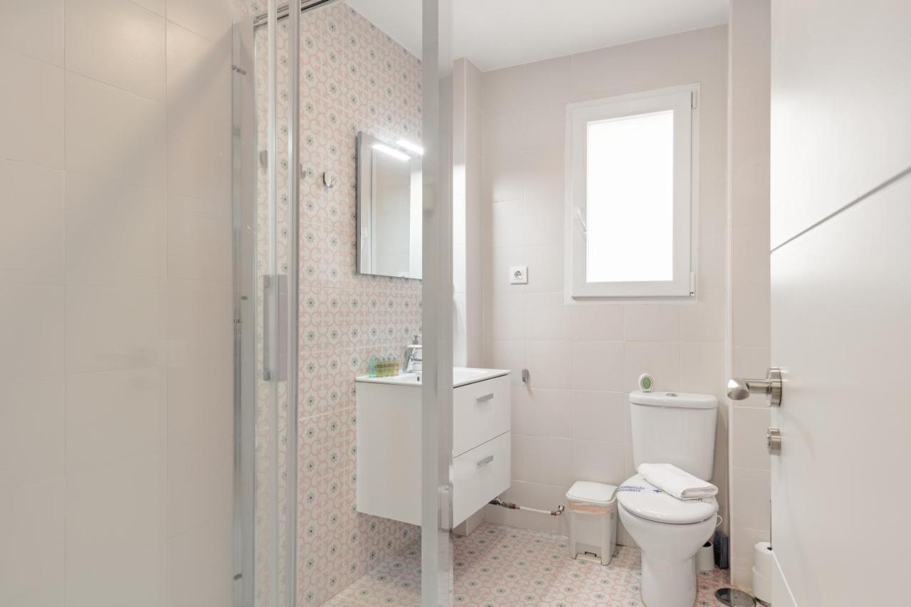 2 Bedrooms 1 Bathroom Furnished - Las Letras - Bright - Mintystay Madrid Esterno foto