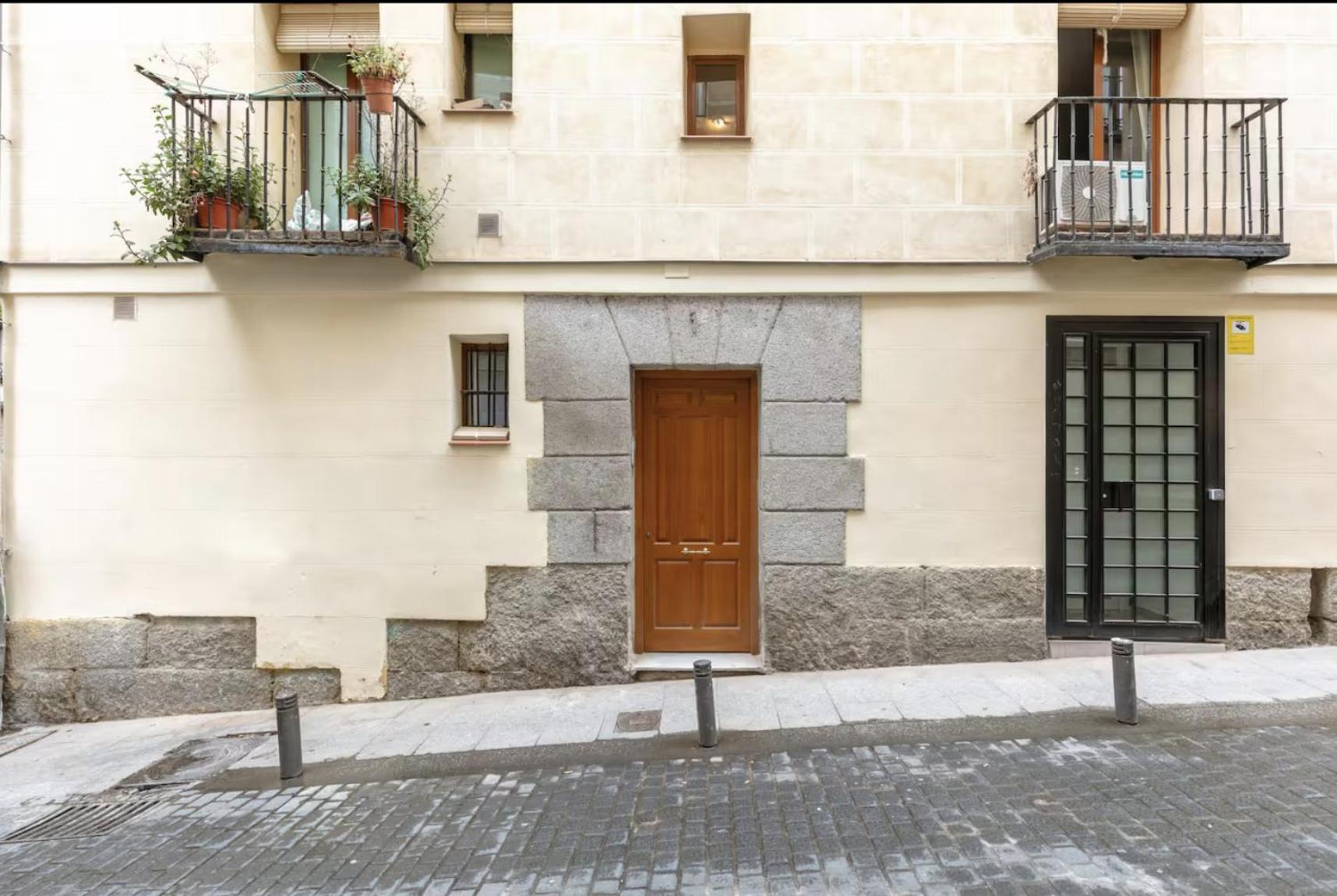 2 Bedrooms 1 Bathroom Furnished - Las Letras - Bright - Mintystay Madrid Esterno foto